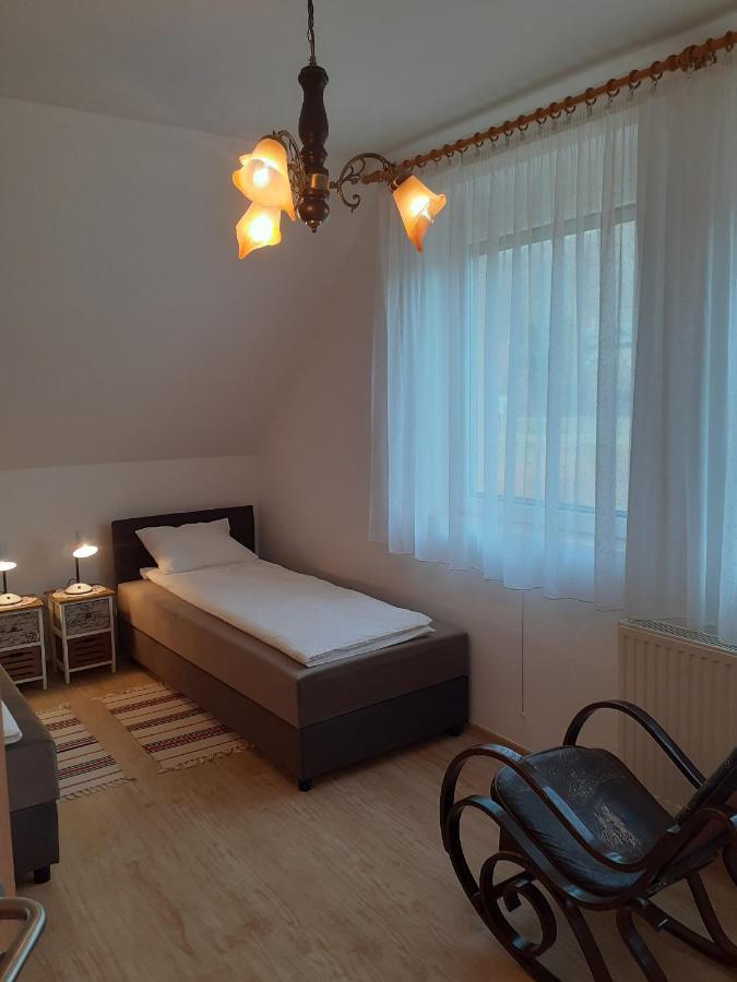 Pacsirta Vendégház Egerszalók Exterior foto