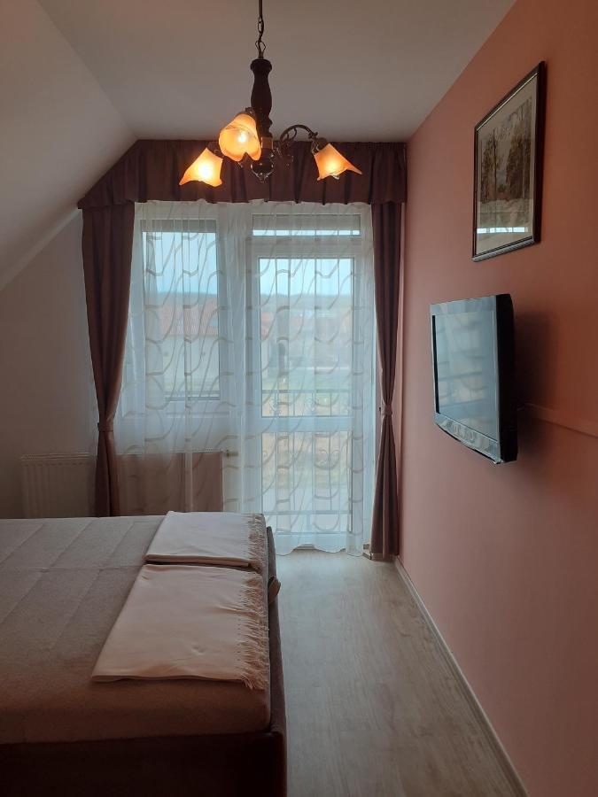 Pacsirta Vendégház Egerszalók Exterior foto