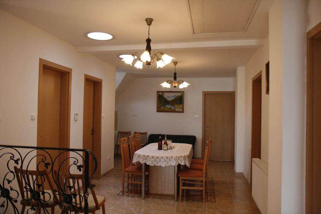 Pacsirta Vendégház Egerszalók Exterior foto